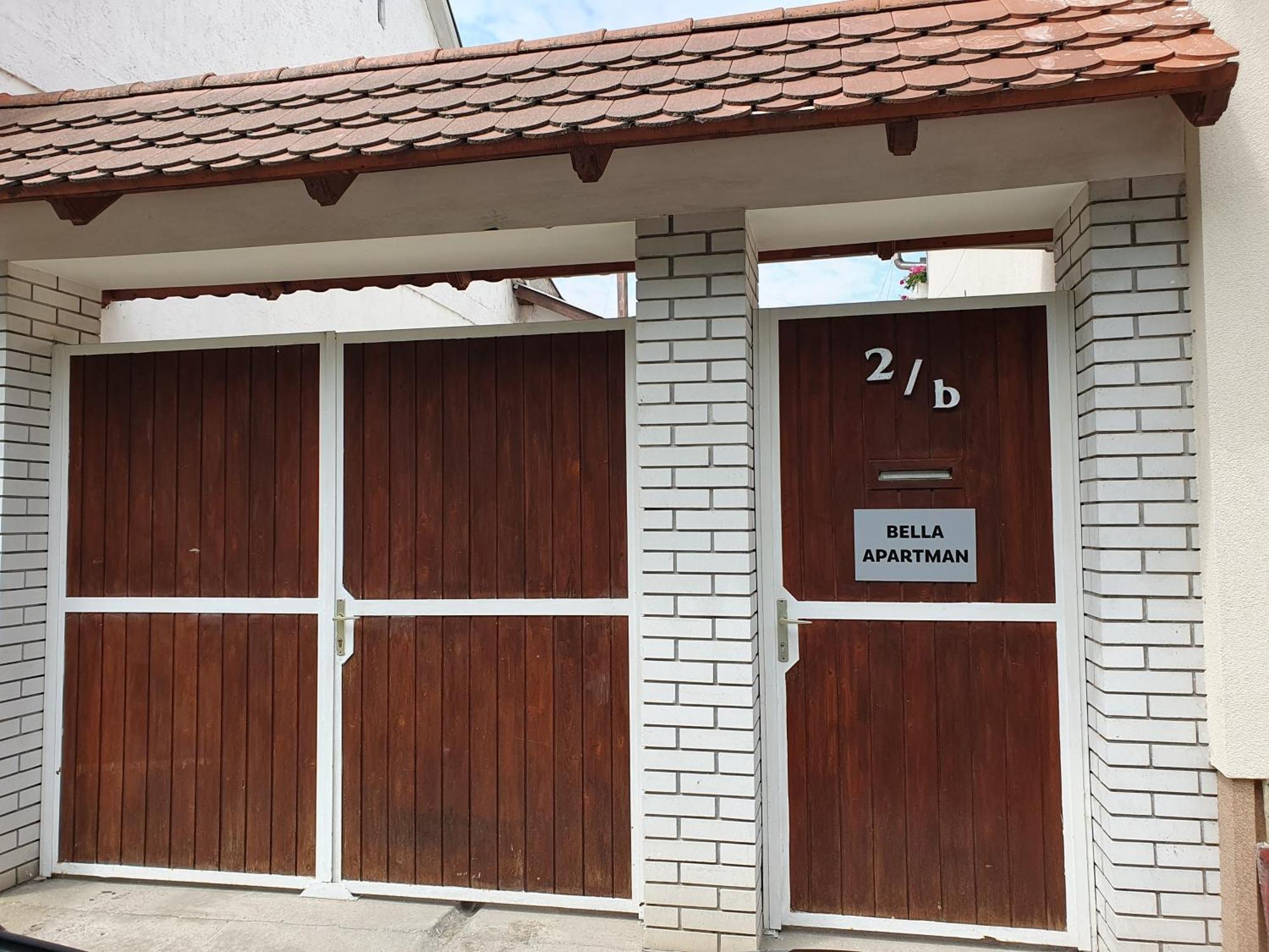 Bella Apartman 塞格德 外观 照片